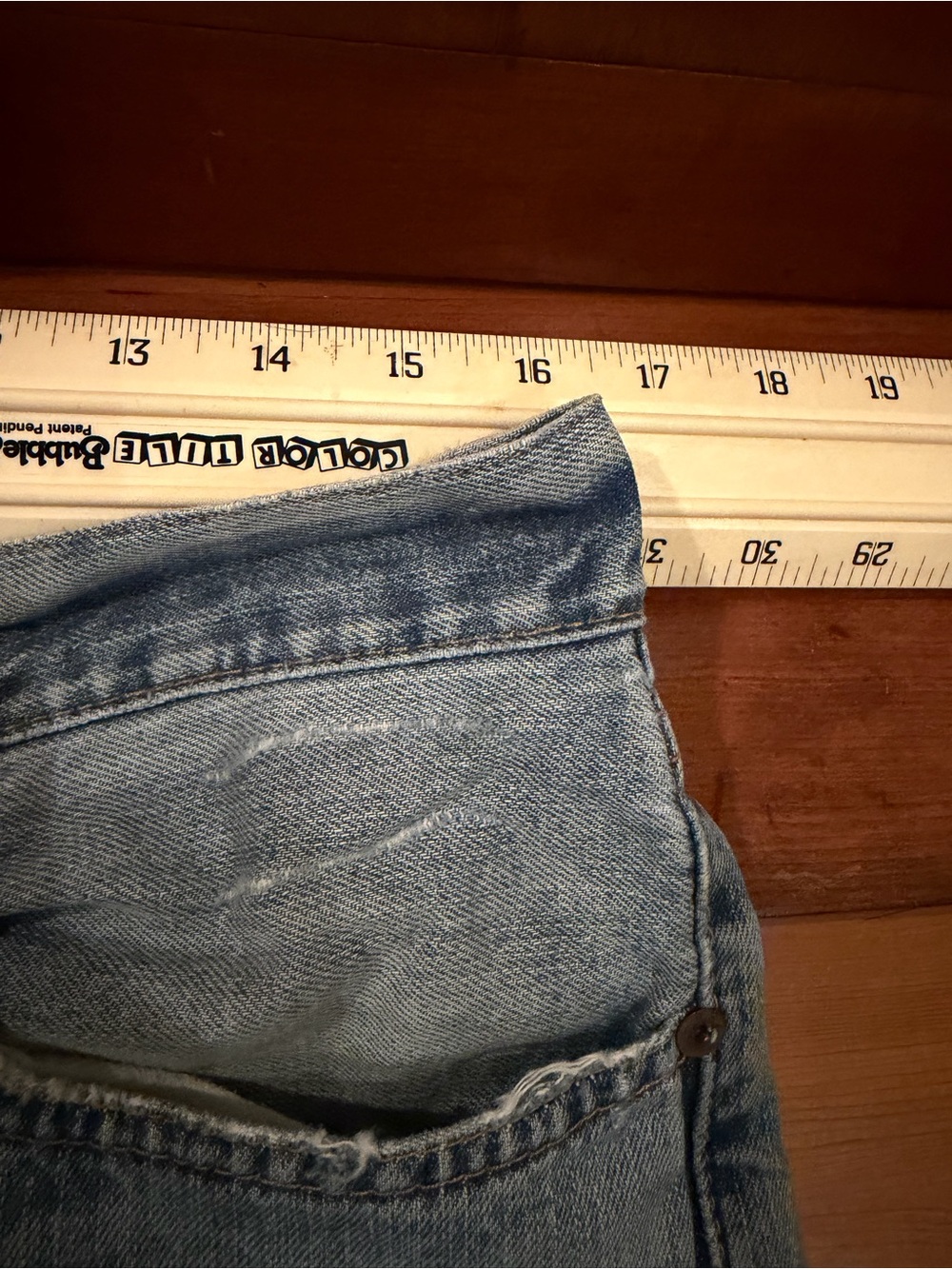 Polo Ralph Lauren 867 Jeans 32x32 Classic Straight Leg Distressed Light Wash - Picture 4 of 9